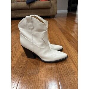 Marc Fisher LTD Women's Jalella Ankle Boot Size 9 Country Concert NEW Ivory